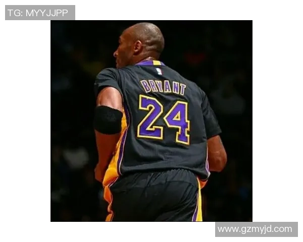 成熟足球明星男士头像图片展示与分析